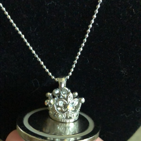 AB Crown On Tiny Silver Beaded Chain - Picture 3 of 4